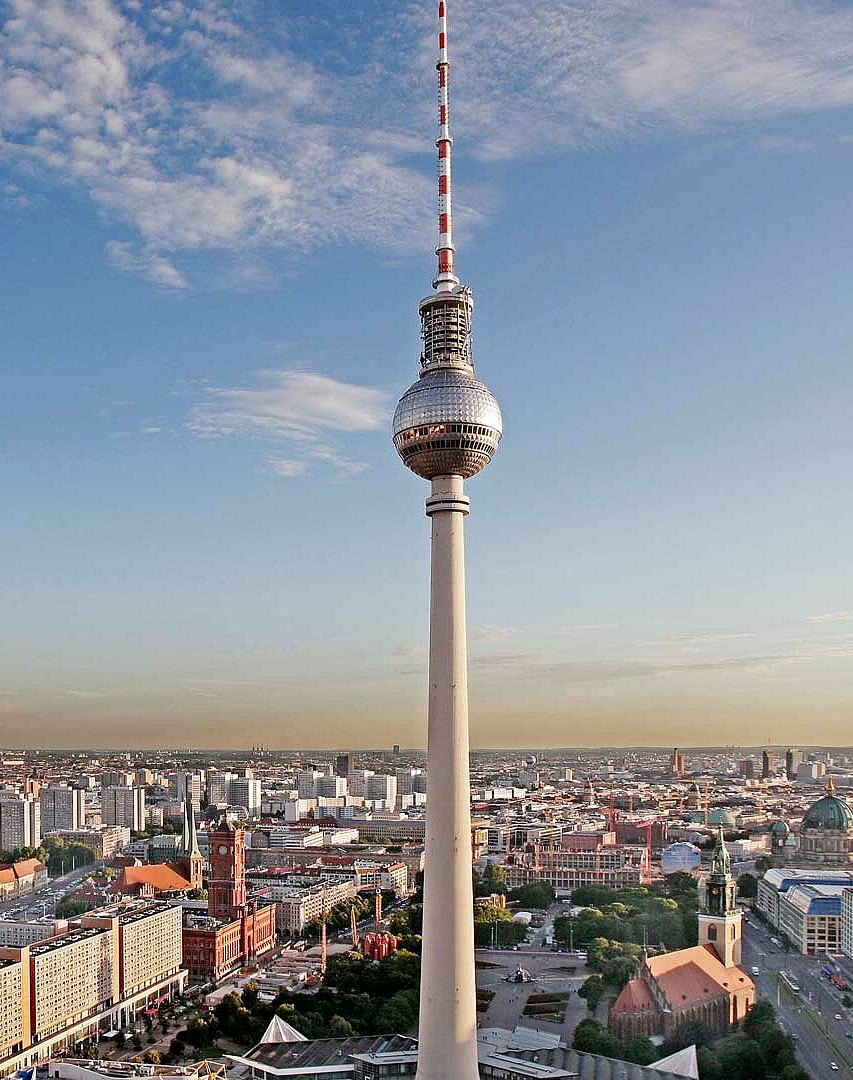 Blick auf Fernsehturm und Alexanderplatz, Brain City Berlin